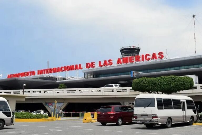 Essential Tips for Effortless Arrivals and Departures at Santo Domingo International Airport